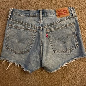 levi shorts